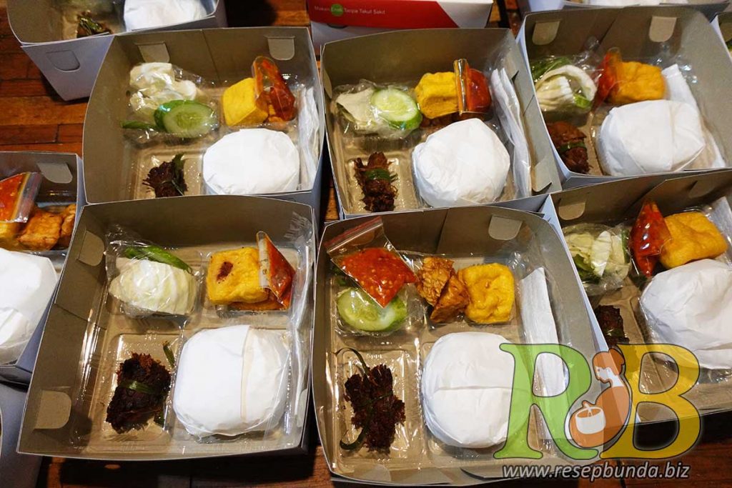 Nasi Box Paket Eko 2