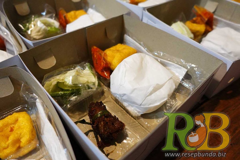 Nasi Box Paket Eko 2